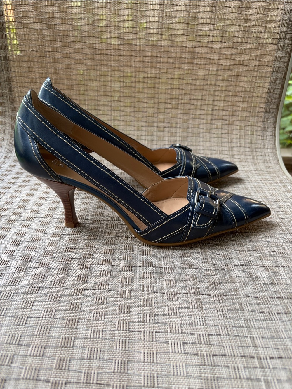 Franco Sarto Navy Pointed Slingback Pumps with Contrast Stitching - Picture 3 of 8